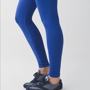 Lululemon Zone in Tight - Blue